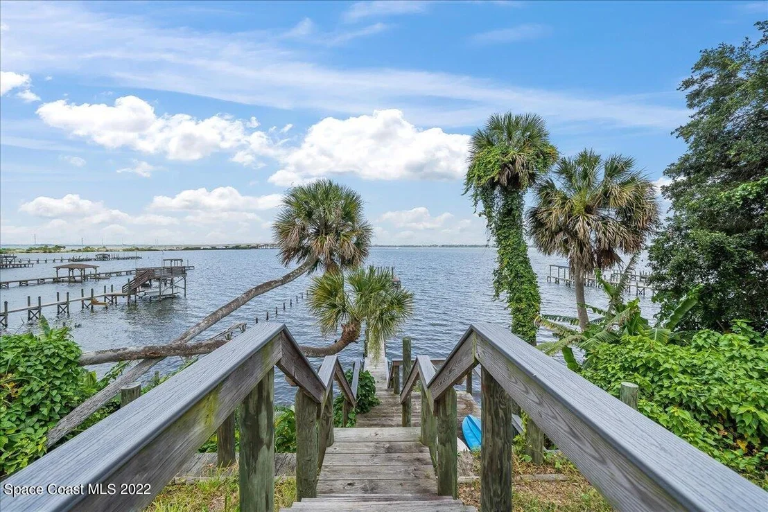 Photo of 2915 N Indian River Drive