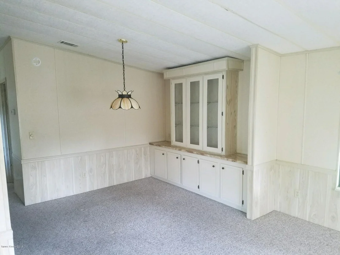Photo of 4450 Twin Lakes Drive