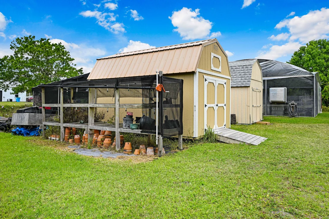 Photo of 2690 Weber Road