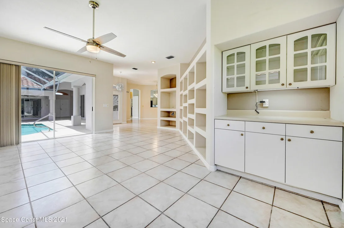 Photo of 425 Carmel Drive
