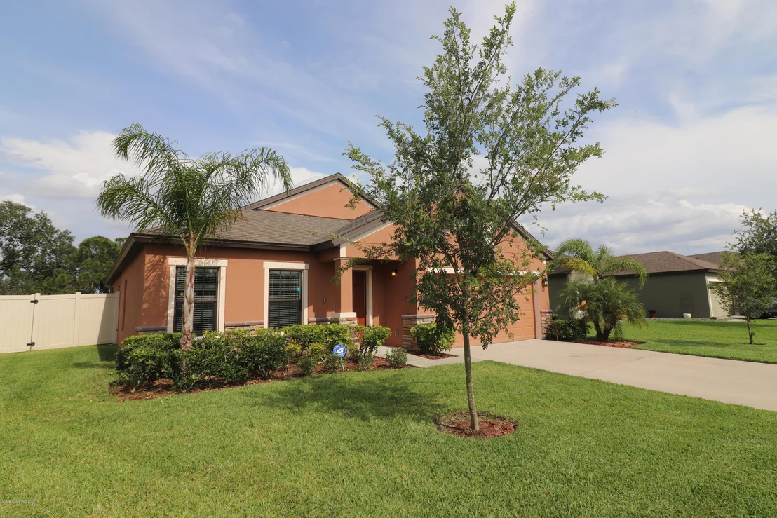 Photo of 1055 Sangria Circle