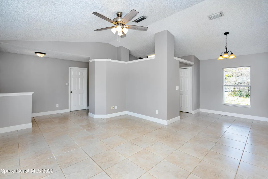 Photo of 5930 Deer Lane