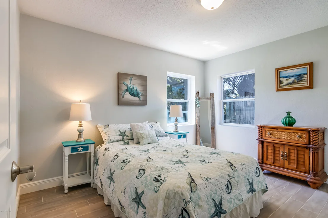 Photo of 320 Avenida De La Vista