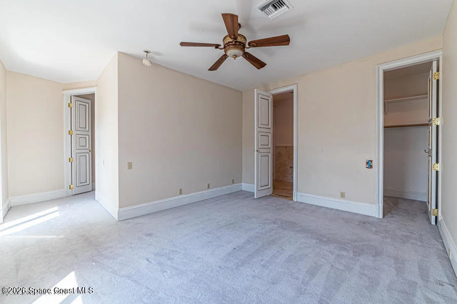 Photo of 1000 N Riverside Drive