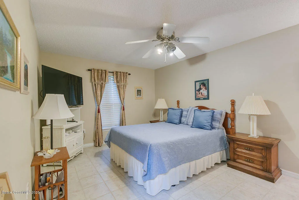 Photo of 2122 Spring Creek Circle NE