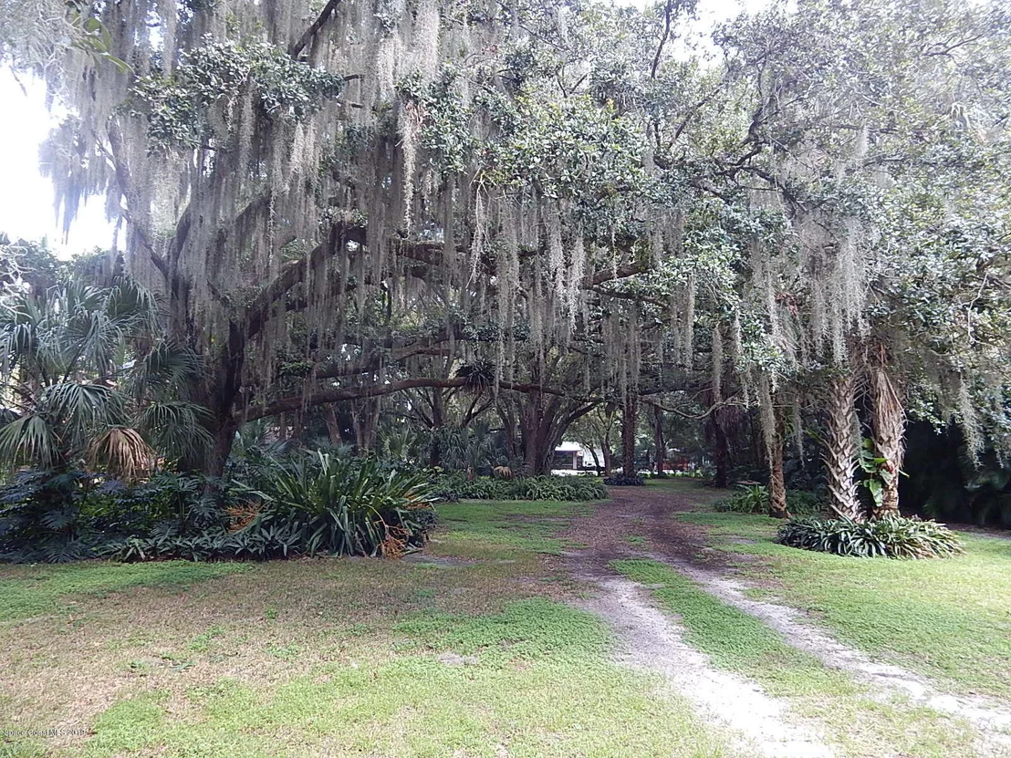 Photo of 245 Gray Road
