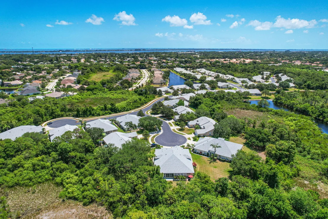 Photo of 1222 Honeybee Lane