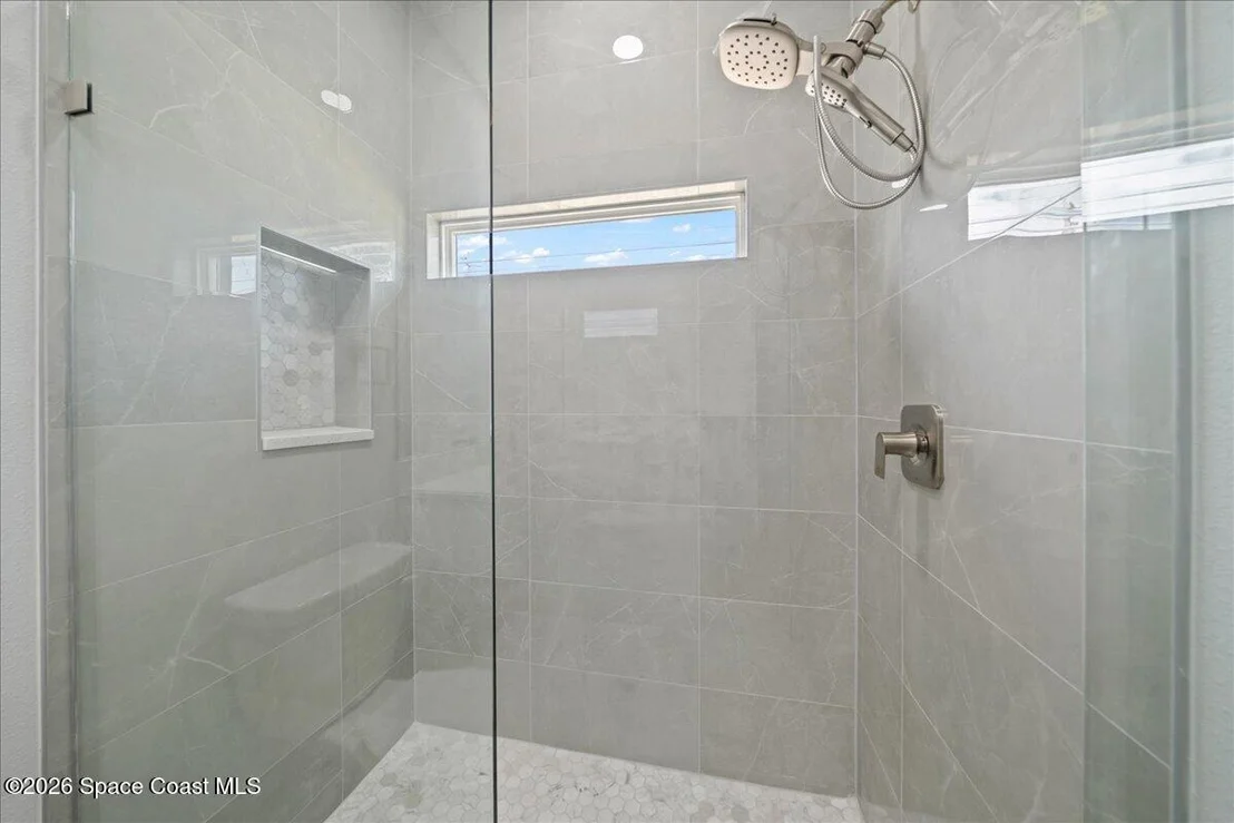 Photo of 299 Dorset Drive
