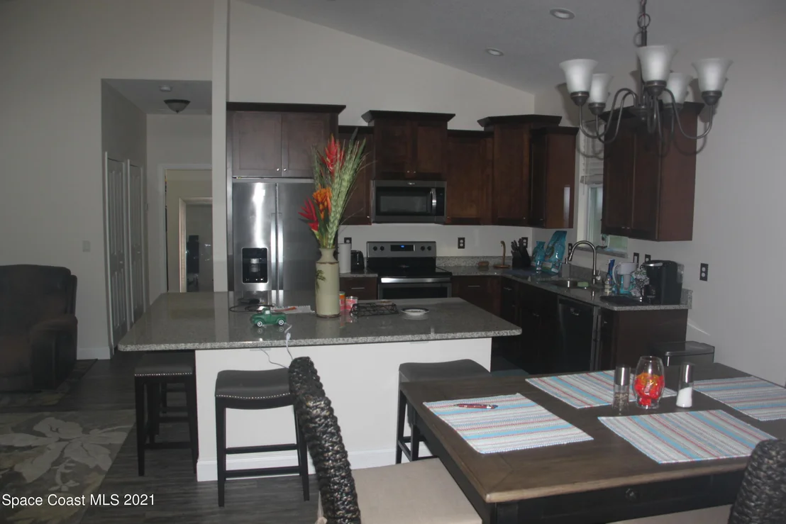 Photo of 6547 Banyan Street