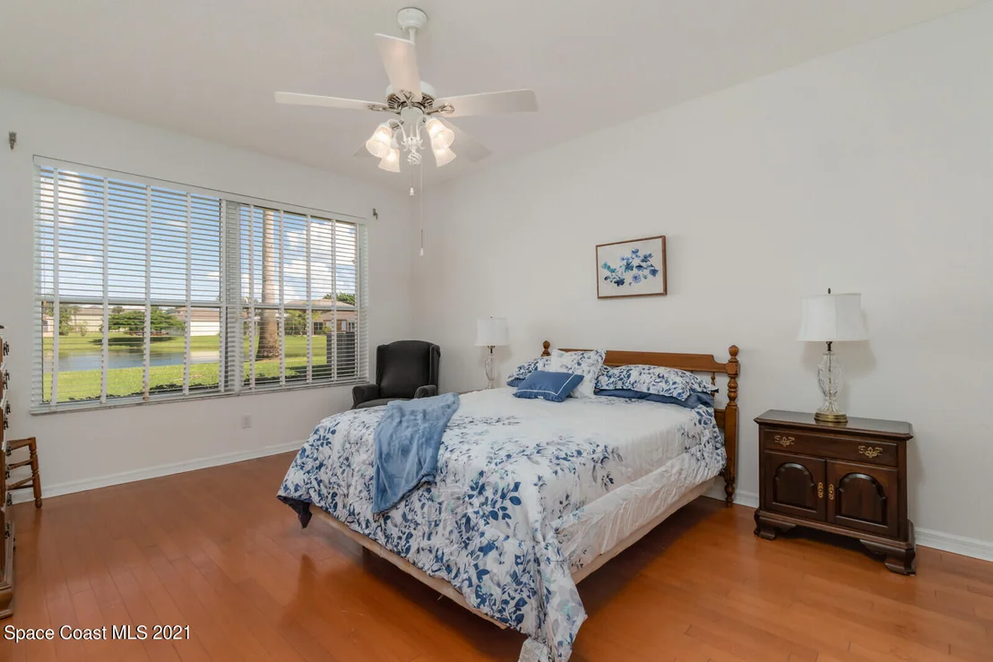 Photo of 332 Seafarer Circle