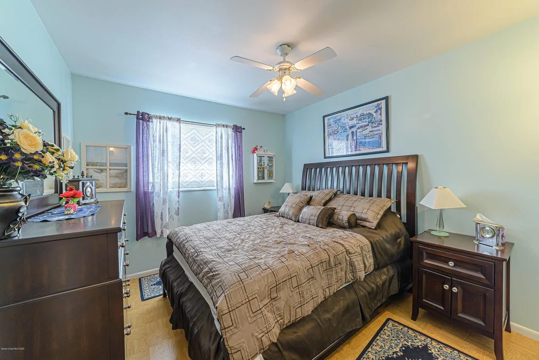 Photo of 1023 Eyerly Lane NE