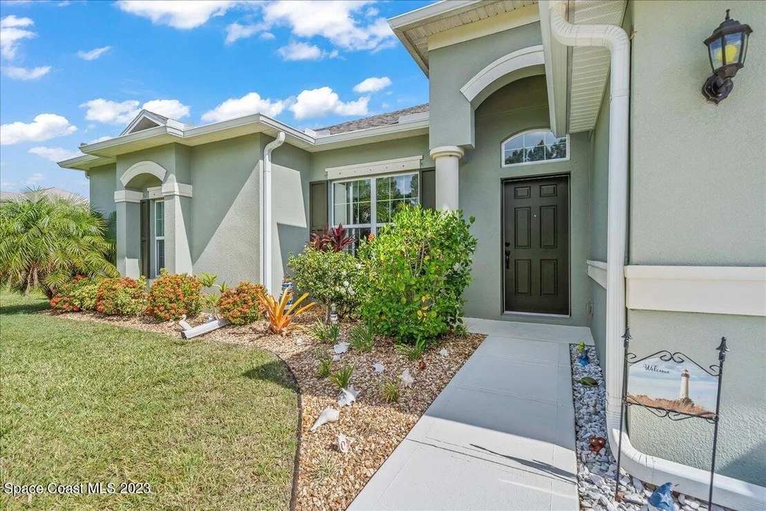 Photo of 4504 Celestial Drive