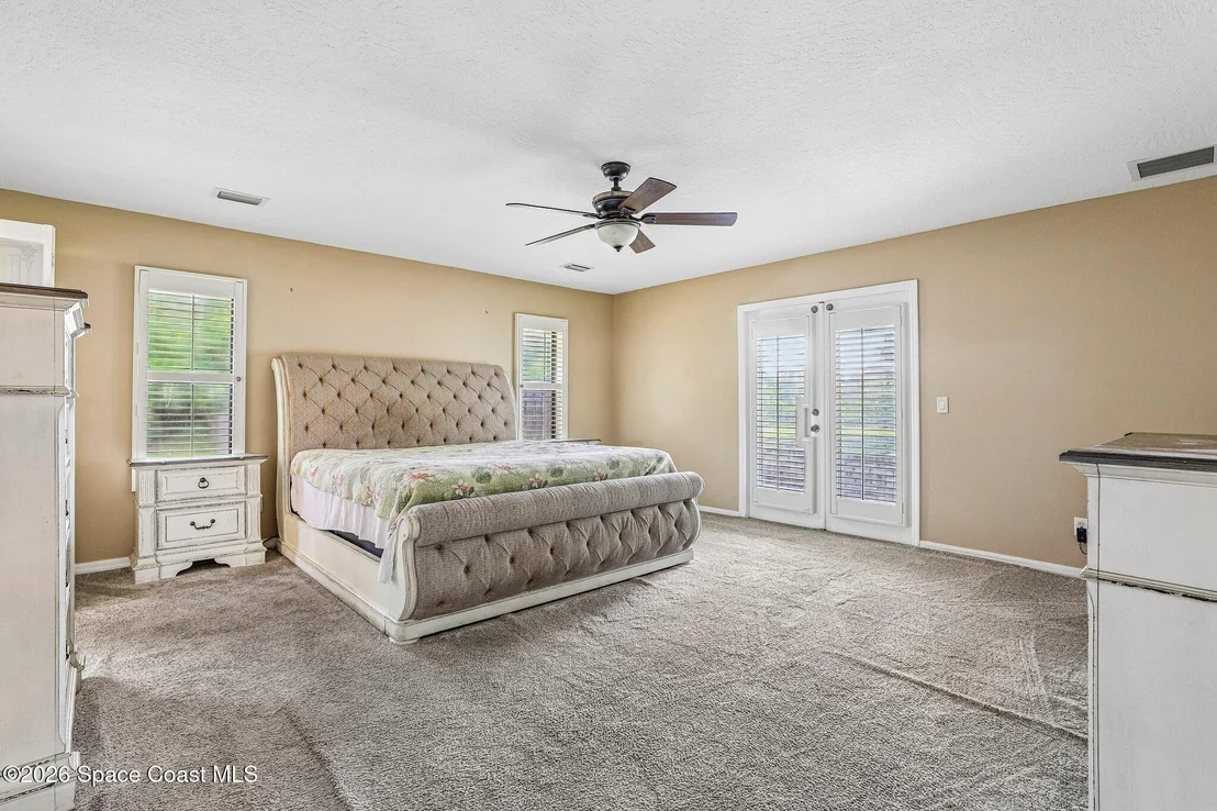 Photo of 2460 Lacourt Lane