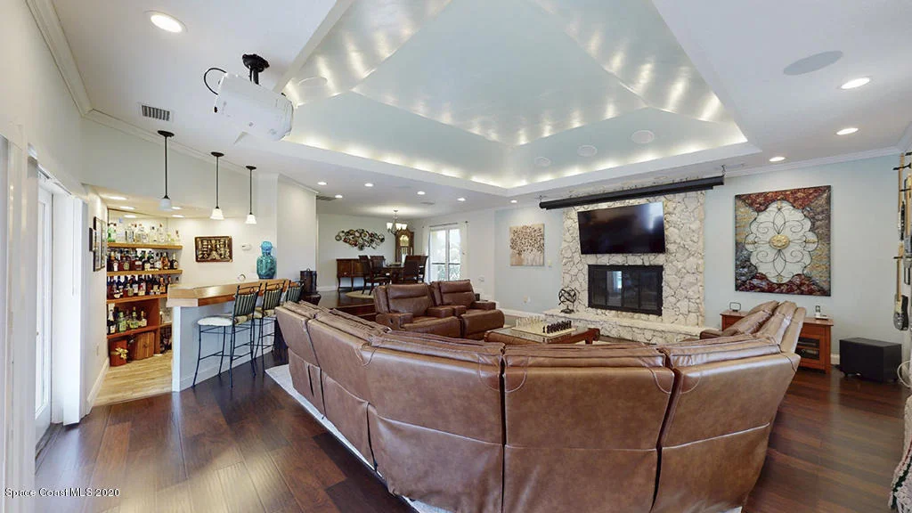 Photo of 643 Doral Lane