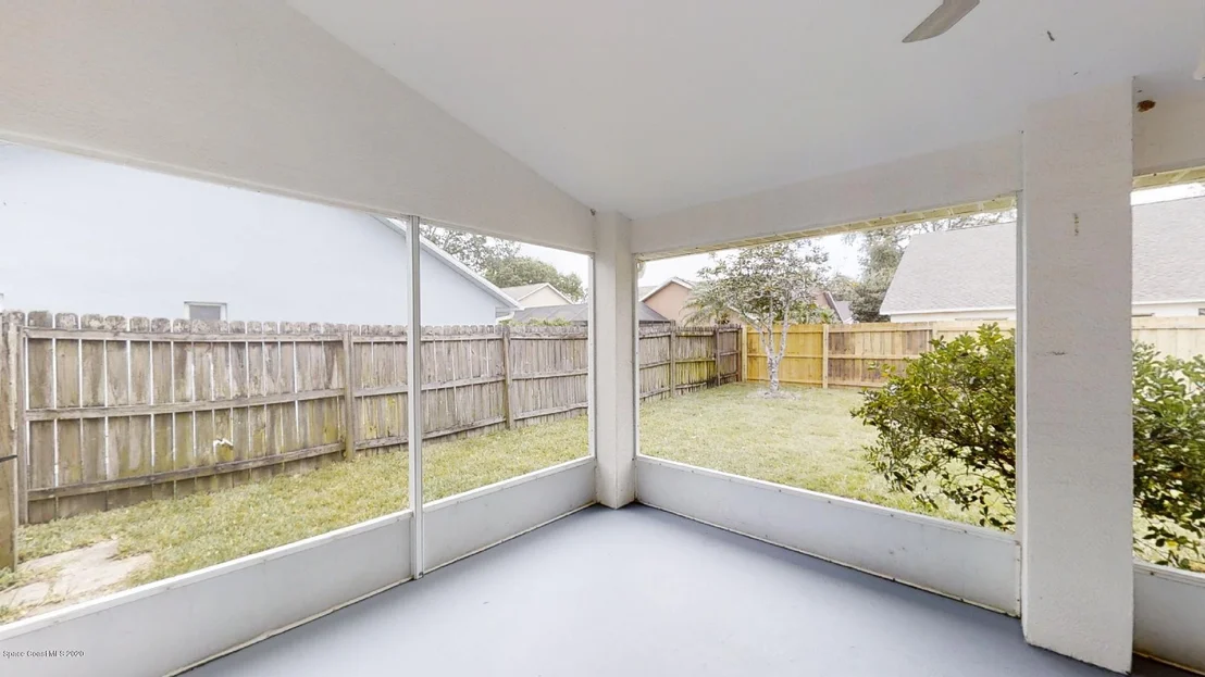 Photo of 925 Pelican Lane