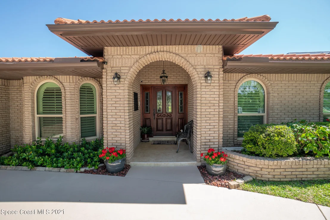 Photo of 539 Lanternback Island Drive