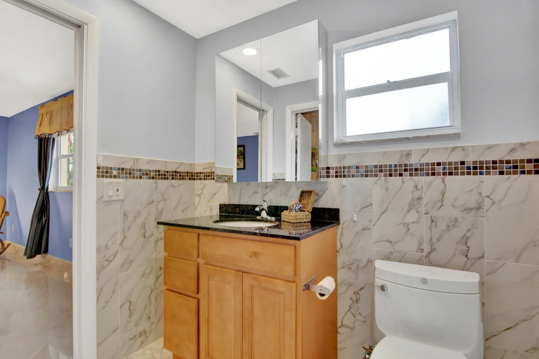 Photo of 445 Sparrow Drive