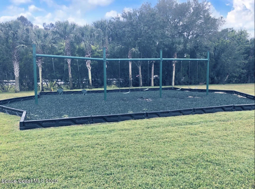 Photo of 455 Dryden Circle