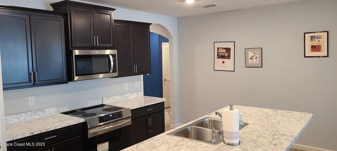 Photo of 548 Coyote Drive