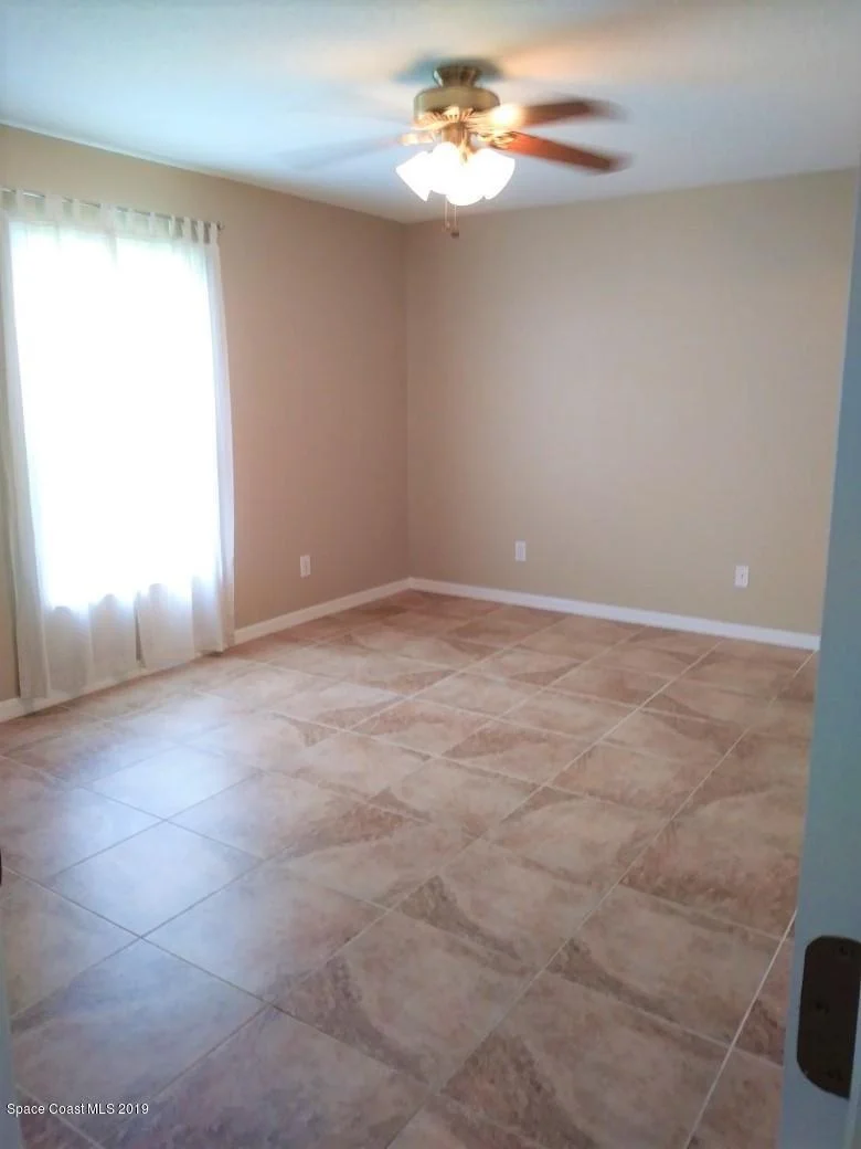 Photo of 1083 Del Mar Circle