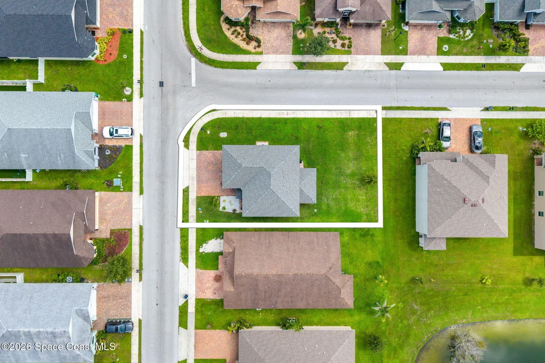 Photo of 313 Palm Breezes Drive