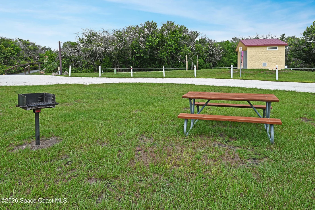 Photo of 451 E Egret Circle