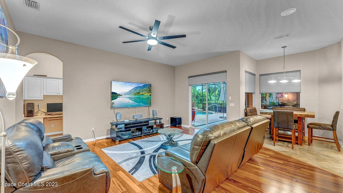 Photo of 4299 Chastain Drive