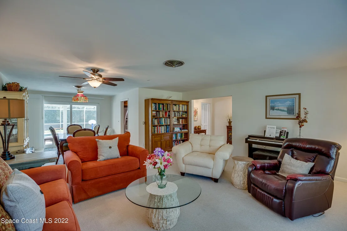 Photo of 685 Glenview Terrace