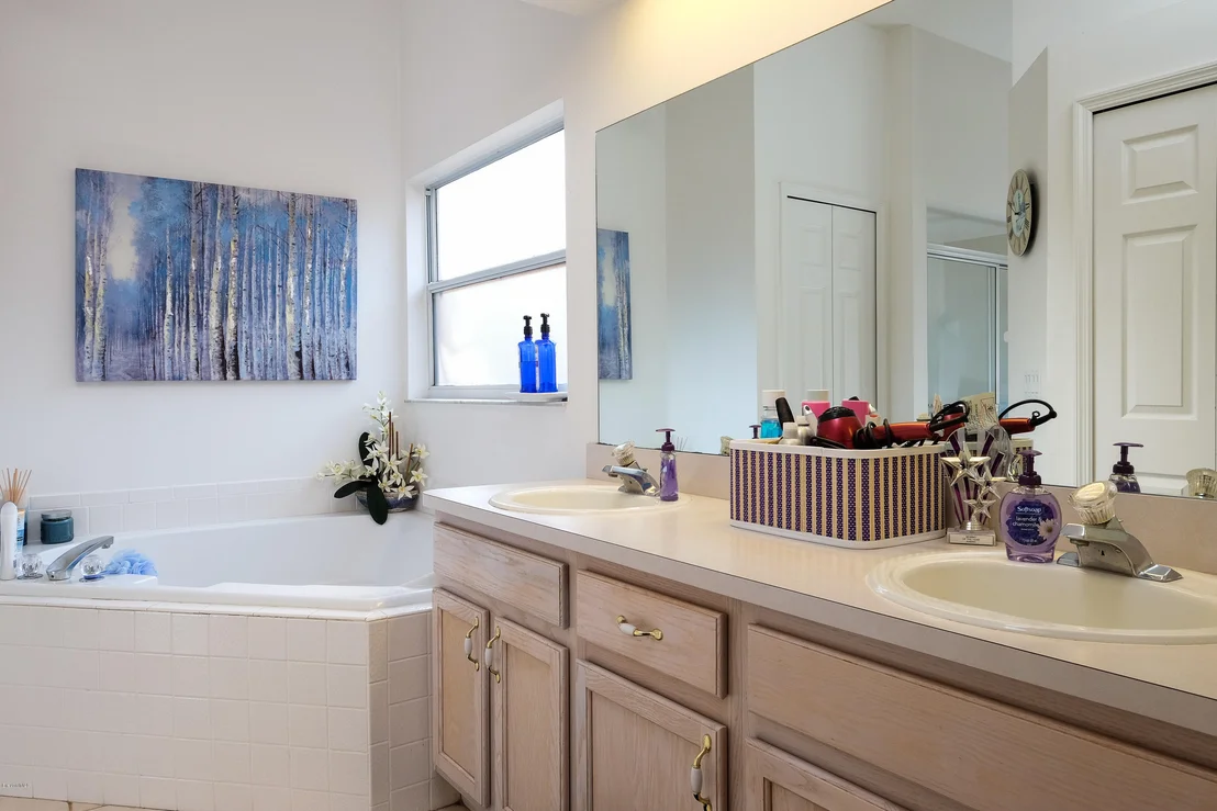 Photo of 8008 Bracken Lane