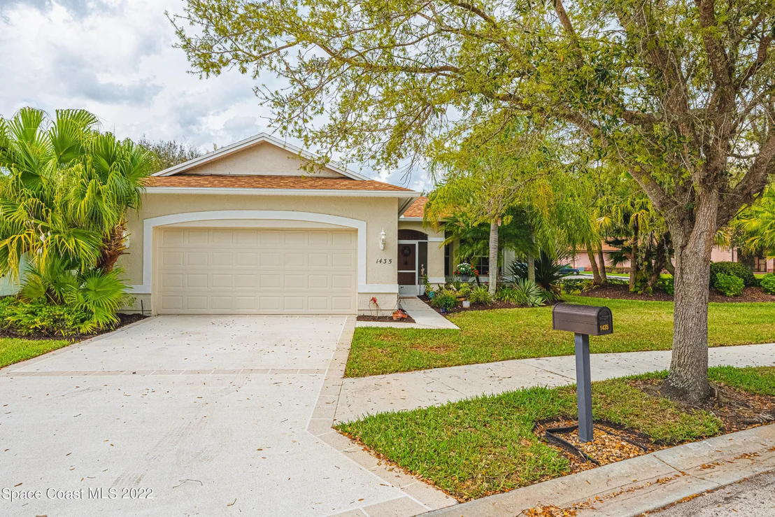 Photo of 1435 Tradewinds Way