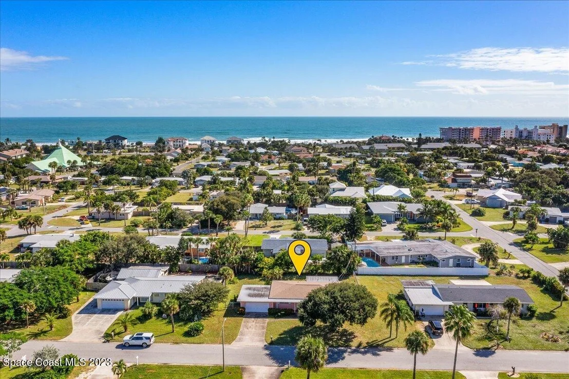 Photo of 2320 Reef Avenue