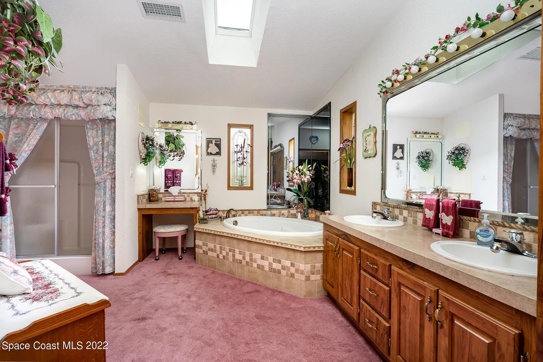 Photo of 4159 Hidden Lakes Drive
