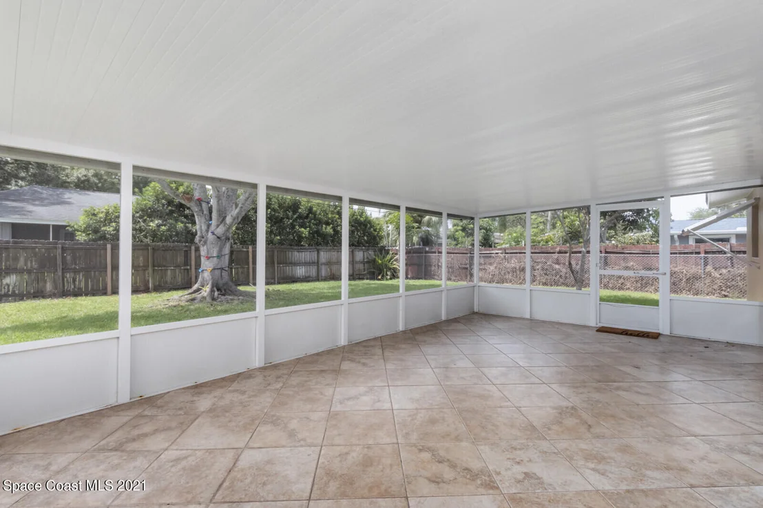 Photo of 2514 Diplomat Drive