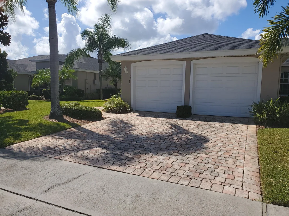 Photo of 4267 Woodhall Circle