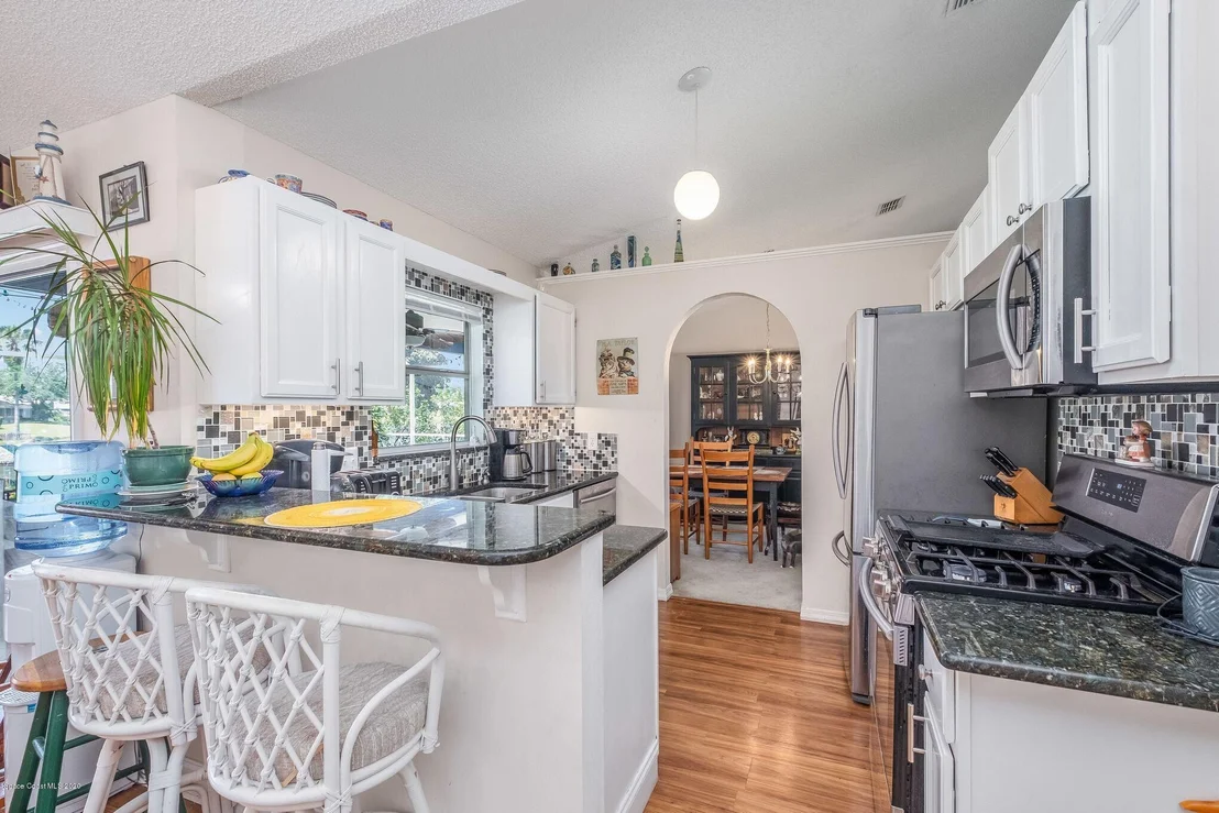 Photo of 3351 Lake View Circle