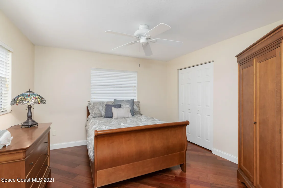 Photo of 114 Eleventh Avenue