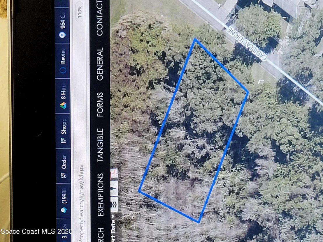 Photo of 964 Cadillac Drive NE