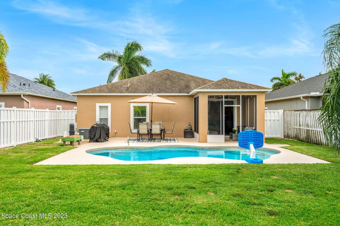 Photo of 5916 Indigo Crossing Drive