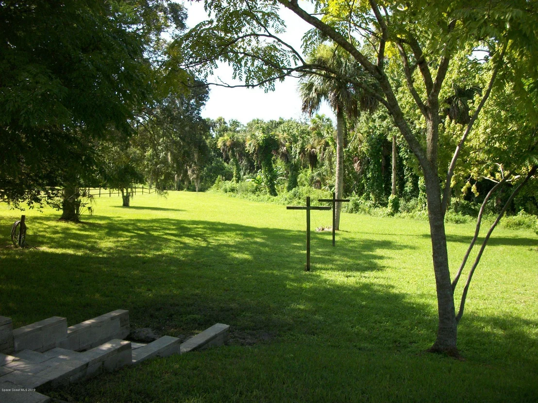 Photo of 1200 Wayne Lane NE