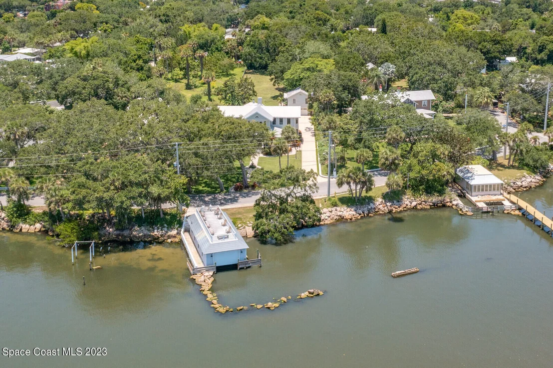 Photo of 709 Rockledge Drive
