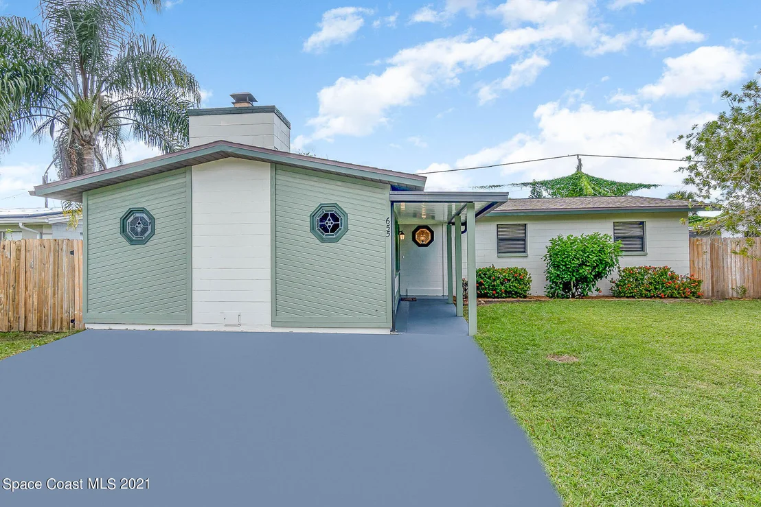 Photo of 655 Bacon Street