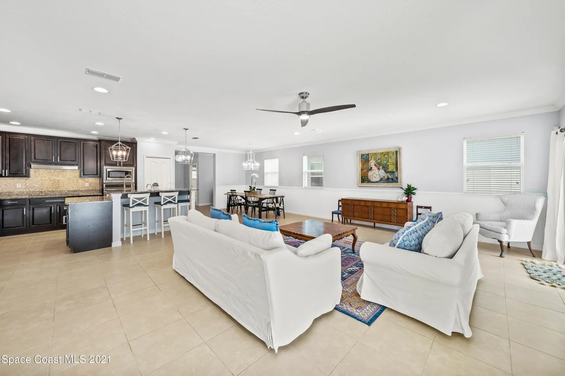Photo of 1825 Litchfield Drive