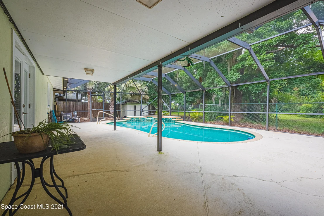 Photo of 634 Orange Court
