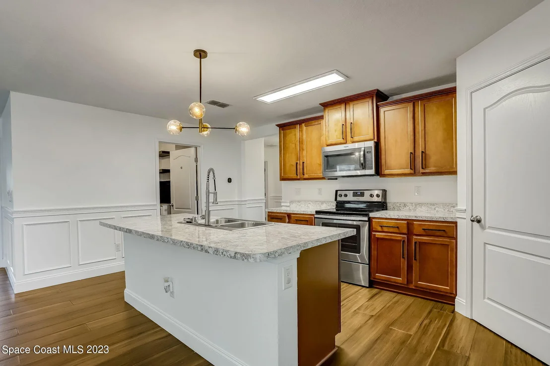 Photo of 11534 Carson Lake Drive
