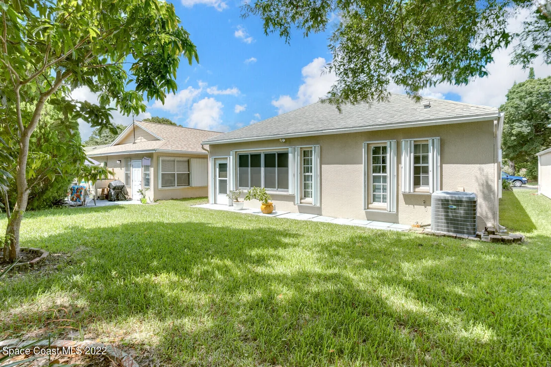 Photo of 960 Cross Lake Drive
