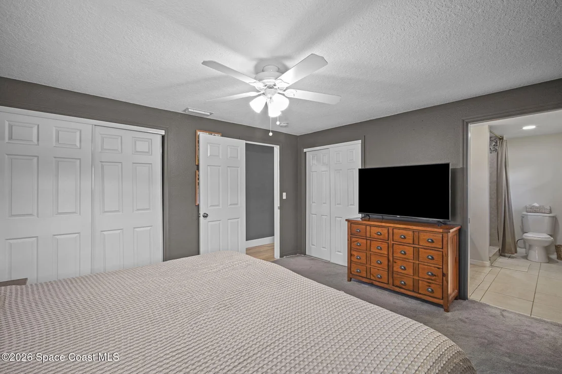 Photo of 4030 Milwaukee Avenue