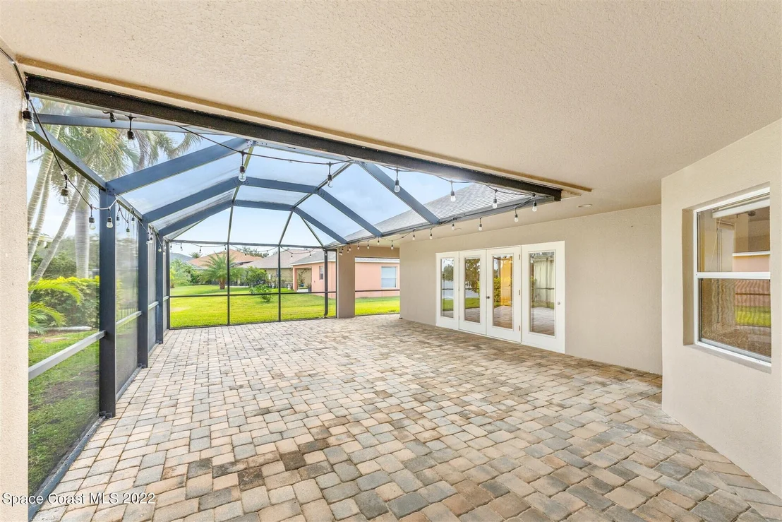 Photo of 2118 Auburn Lakes Drive