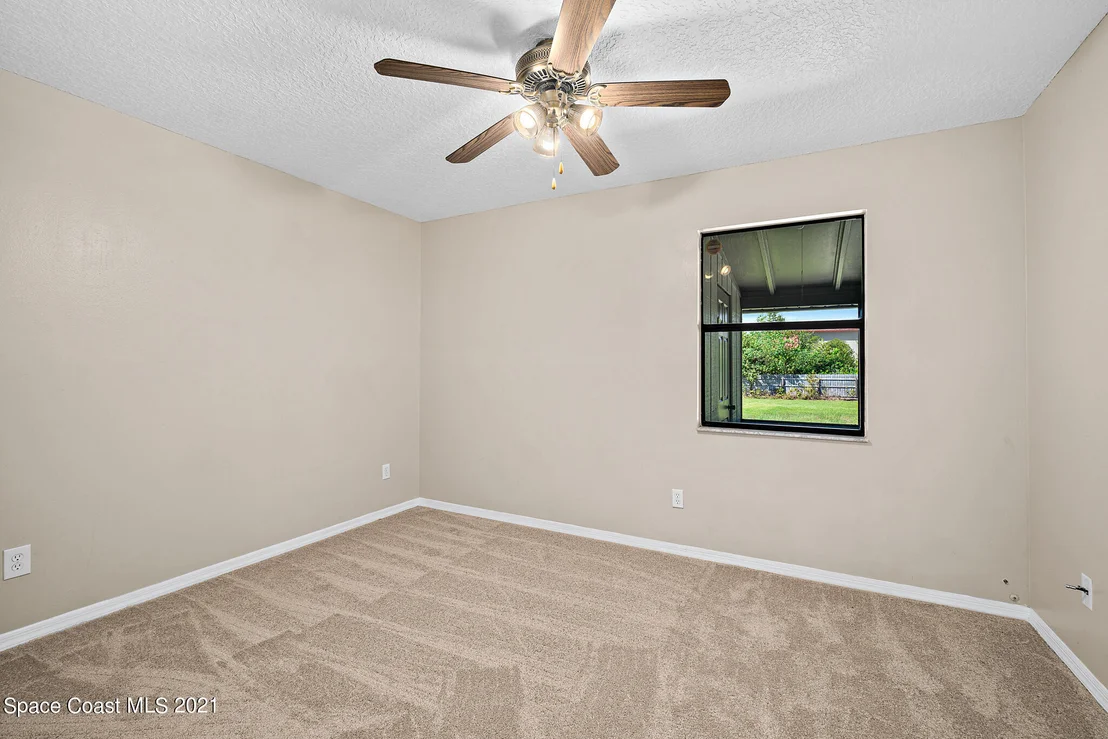 Photo of 4390 Alan Shepard Avenue