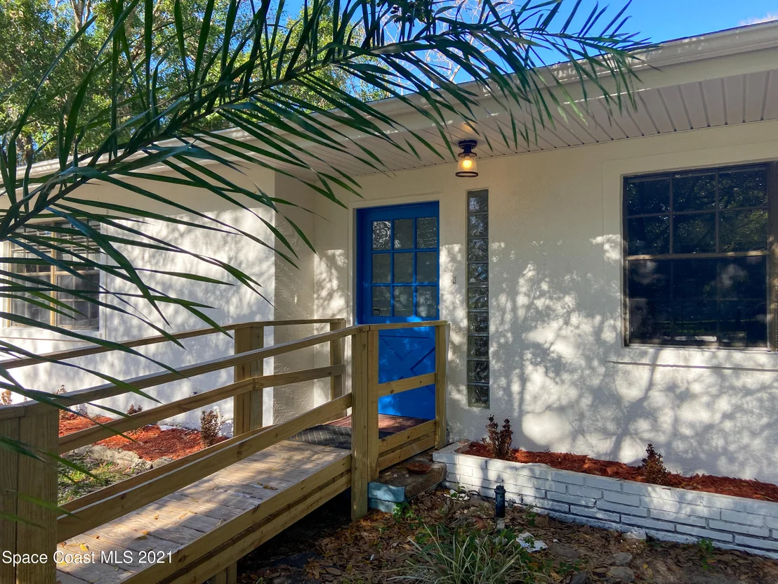 Photo of 6116 Isla Street