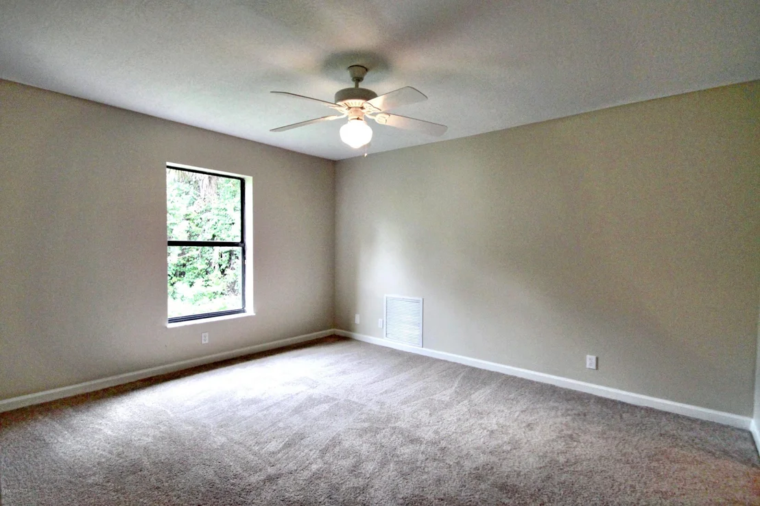 Photo of 422 Joy Haven Drive